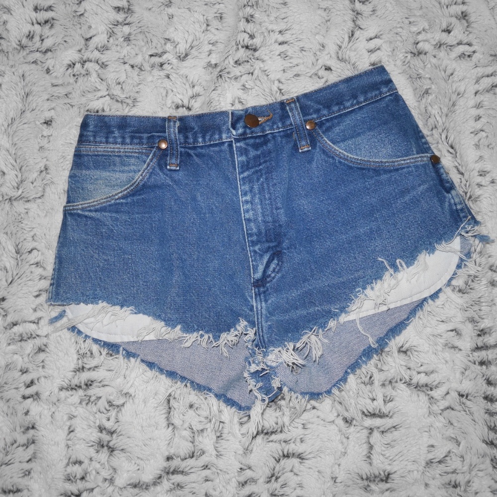 Wrangler | cutoff denim shorts